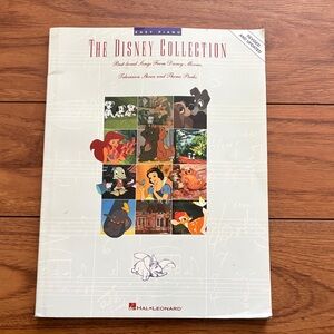 Disney Collection Easy Piano Songbook - Multicolor